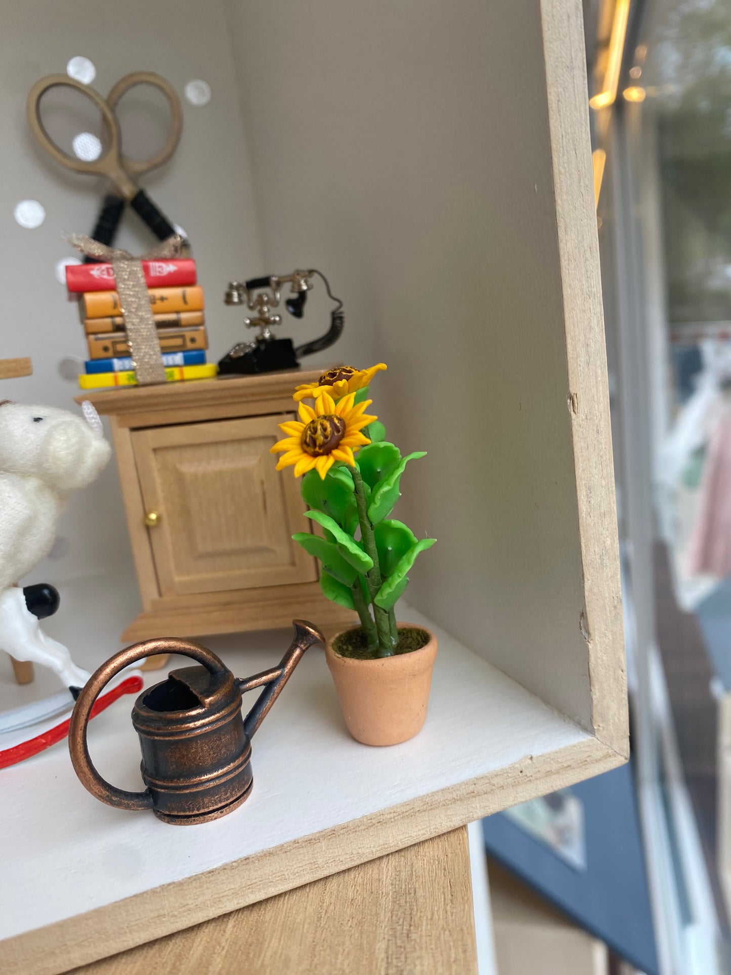 Sonnenblumen im Topf, Miniature.