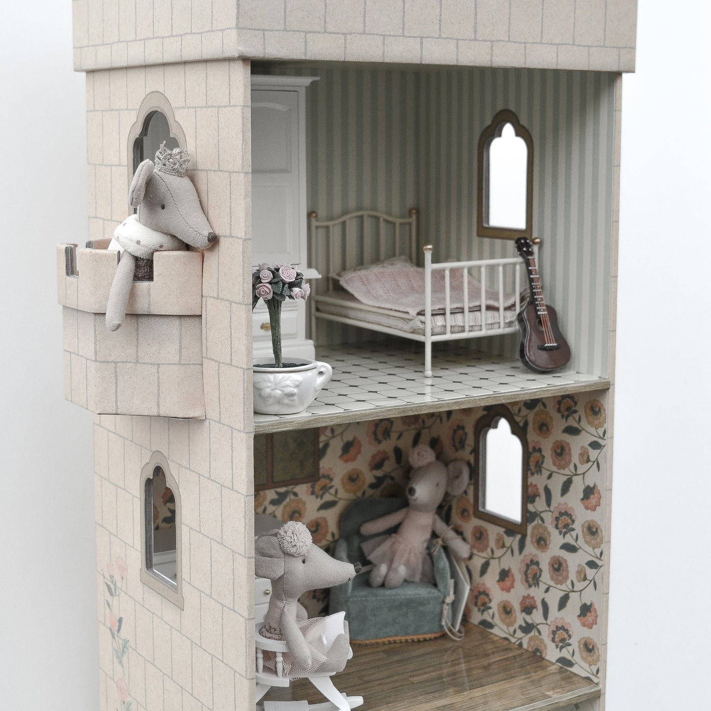 Maileg, Mäuse-Schloss-Turm mit Balkon und Küche
